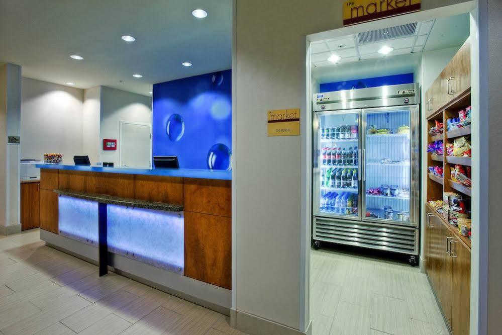 Springhill Suites By Marriott Baton Rouge North / Airport Exterior photo