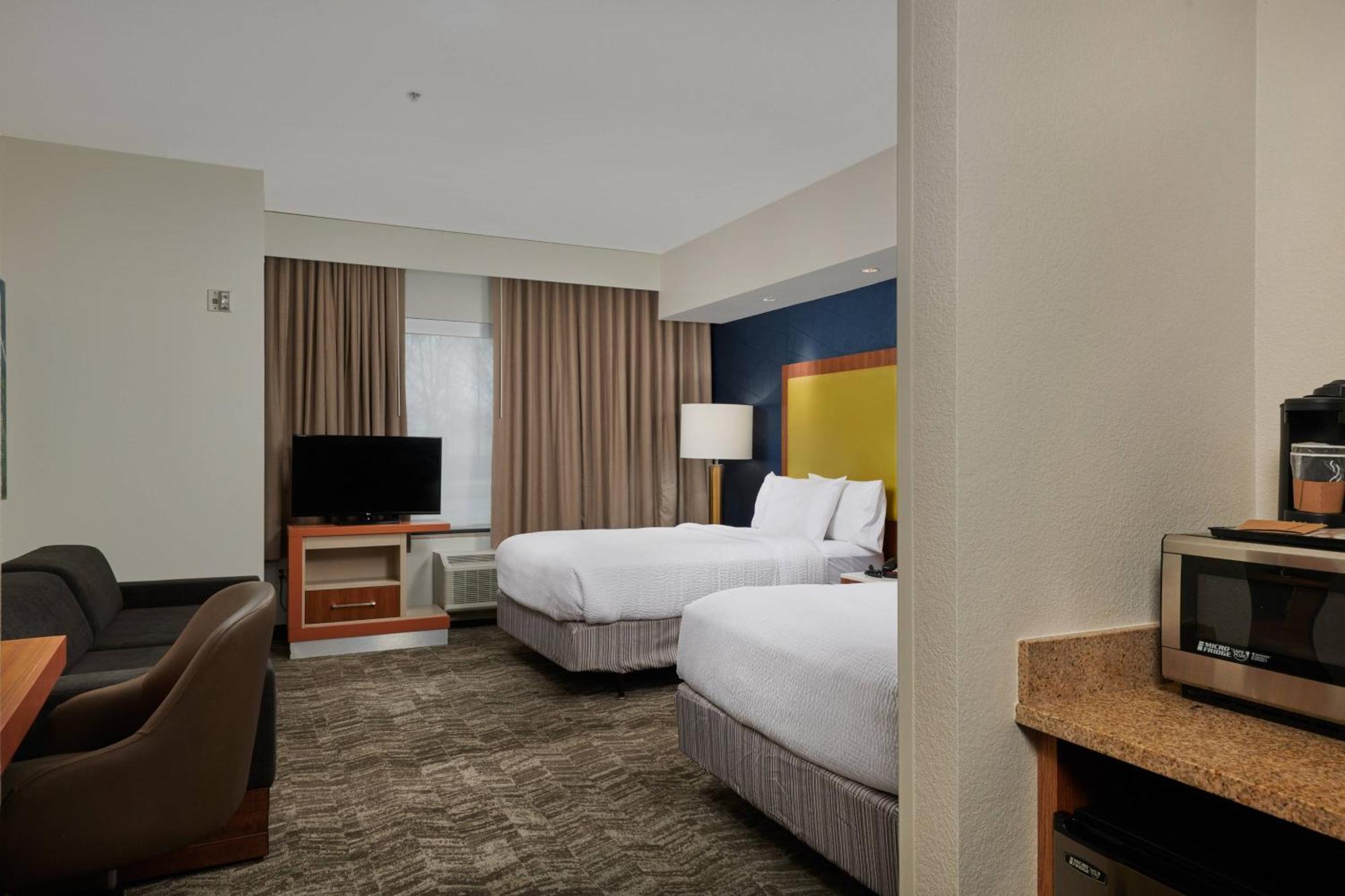 Springhill Suites By Marriott Baton Rouge North / Airport Exterior photo