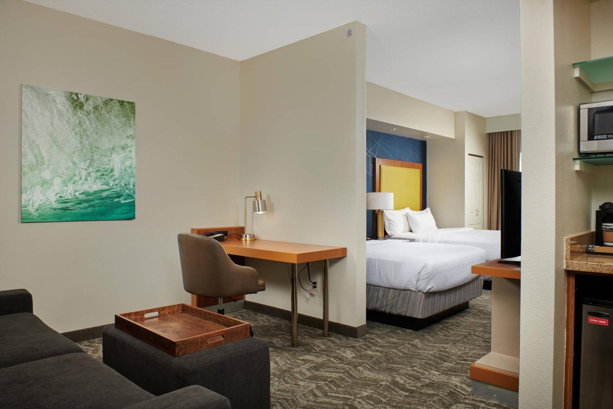 Springhill Suites By Marriott Baton Rouge North / Airport Exterior photo