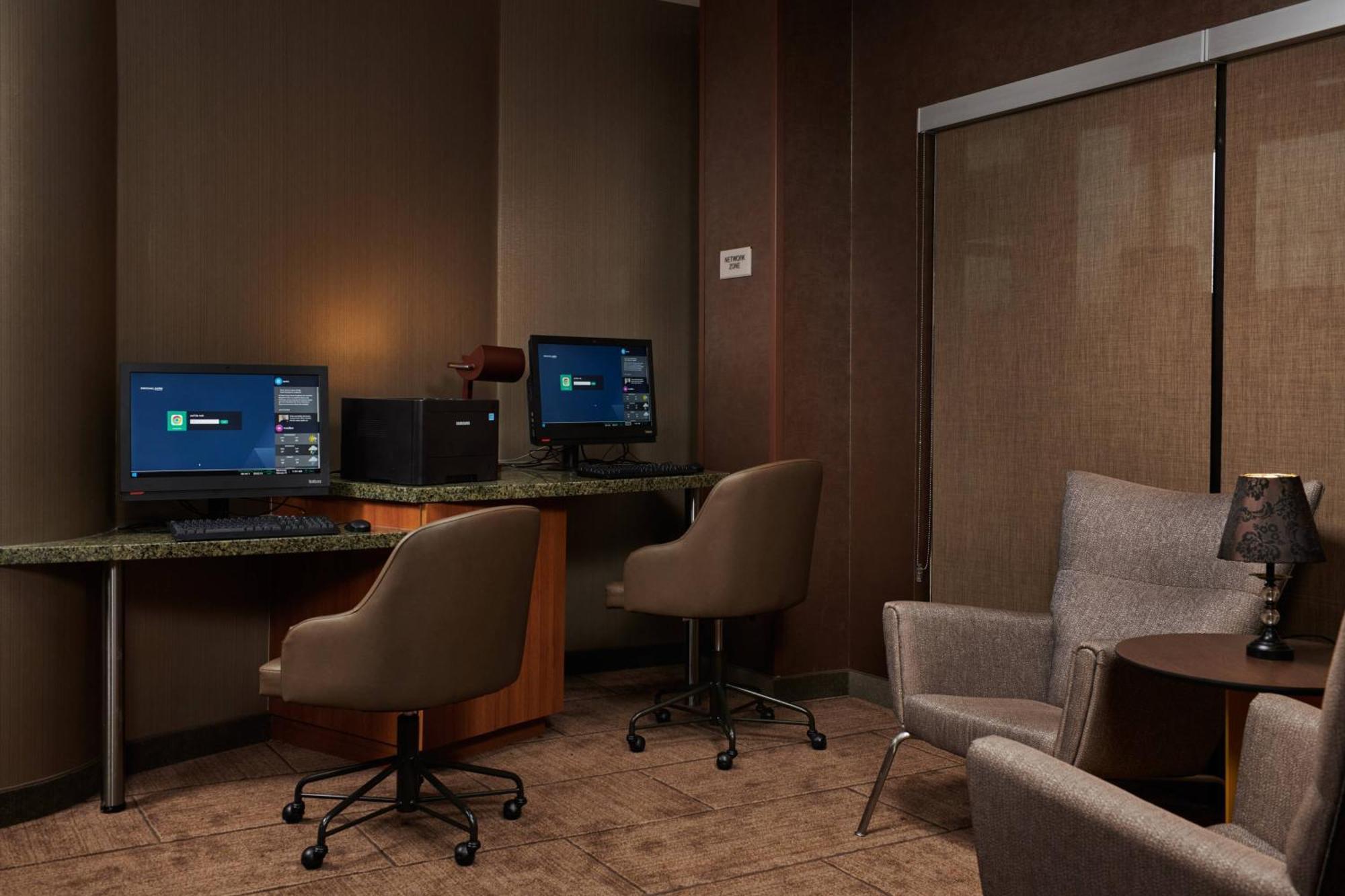 Springhill Suites By Marriott Baton Rouge North / Airport Exterior photo