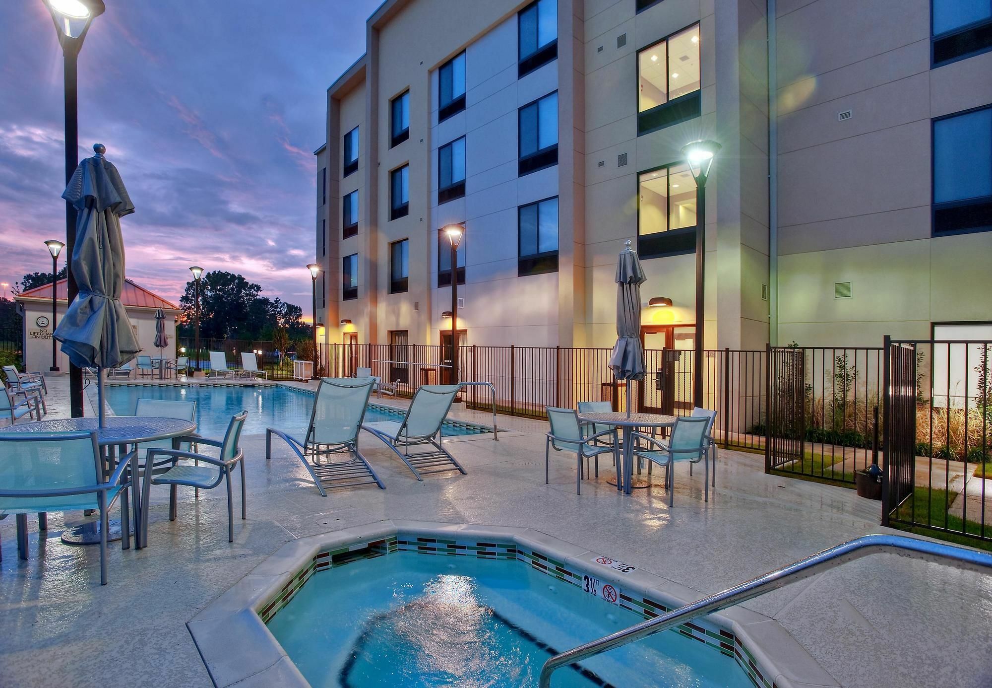 Springhill Suites By Marriott Baton Rouge North / Airport Exterior photo